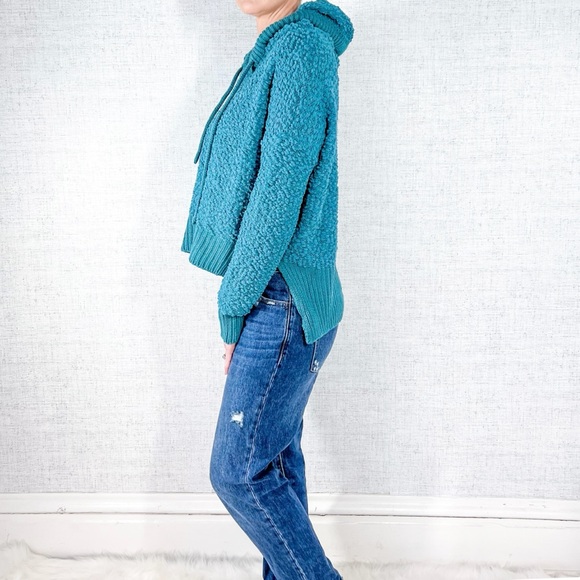 POL Popcorn Hoodie - Picture 6 of 10